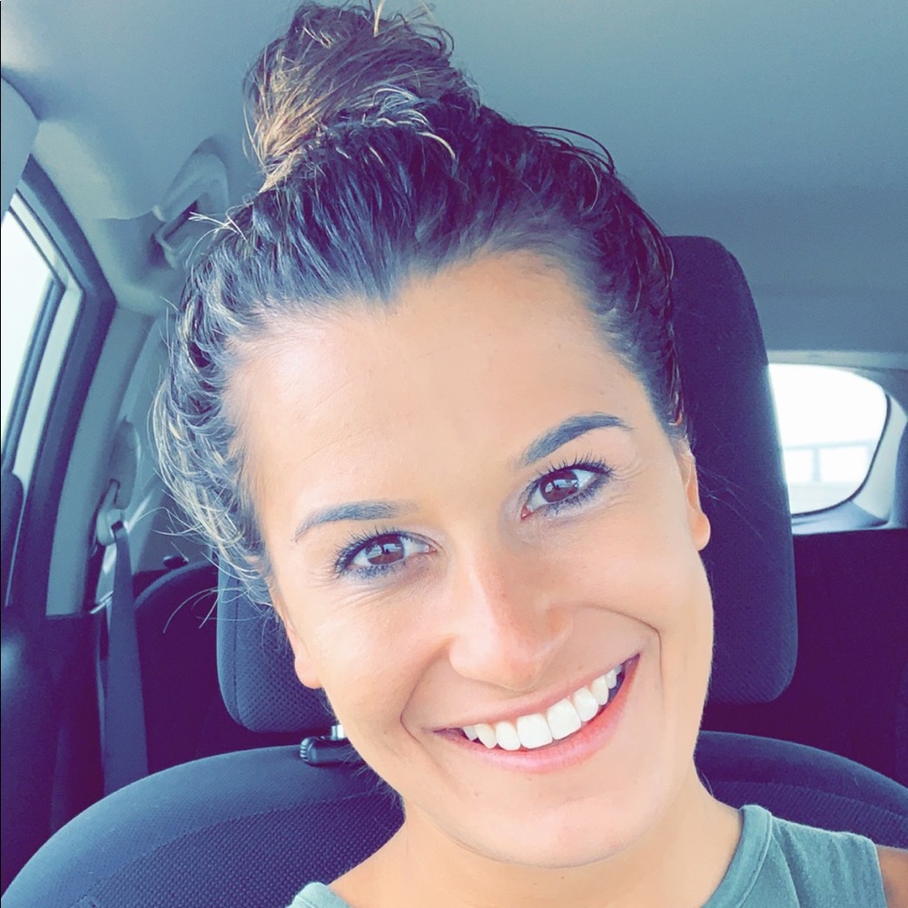 Meet your Posher, Francesca